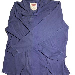 levi long sleeve